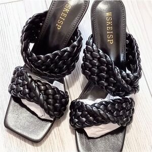 (84-4462) WSKEISP Women's Sandals Sz 39 (8.5)